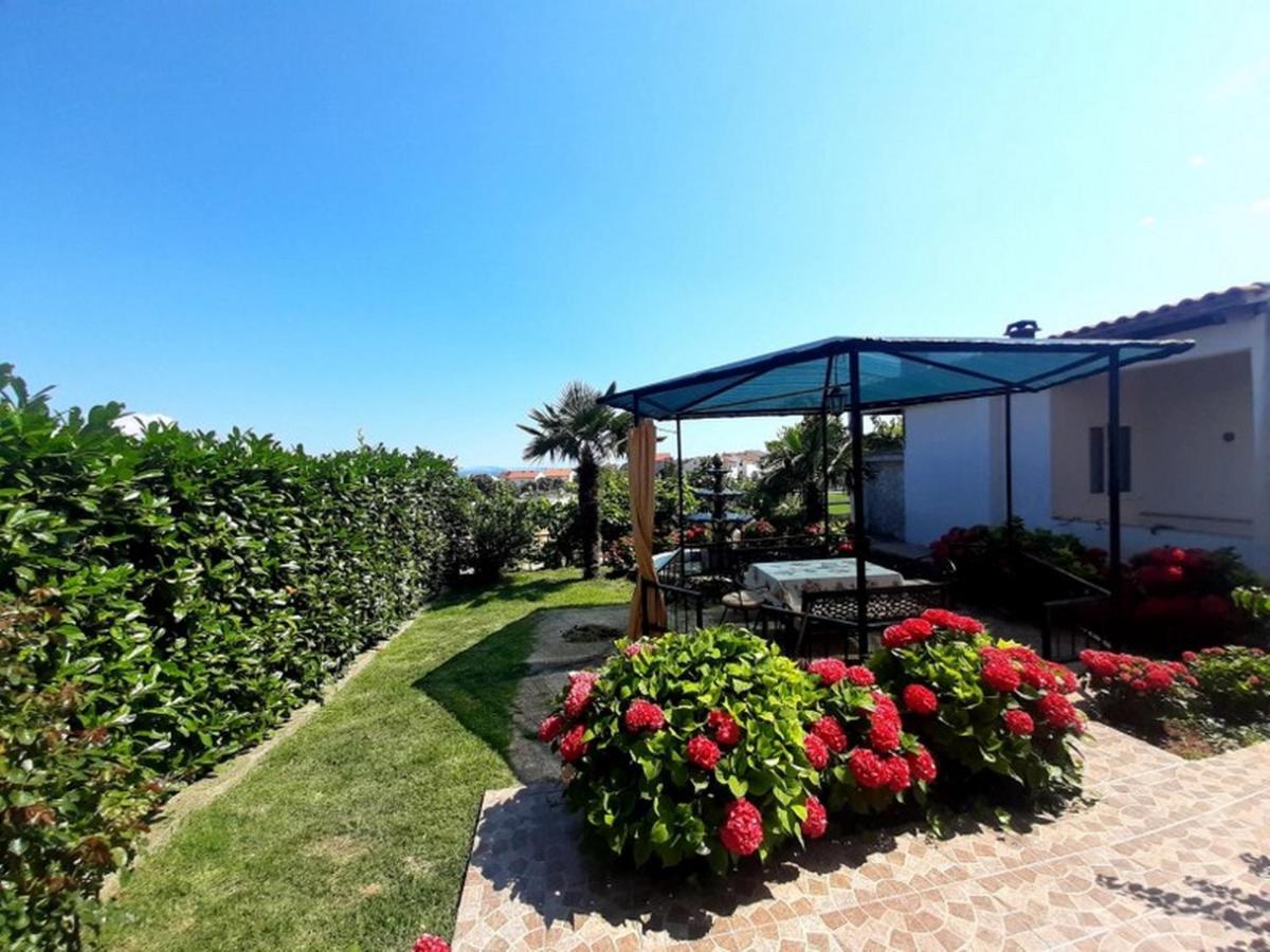 Apartments Nada Krk Island Rum bild