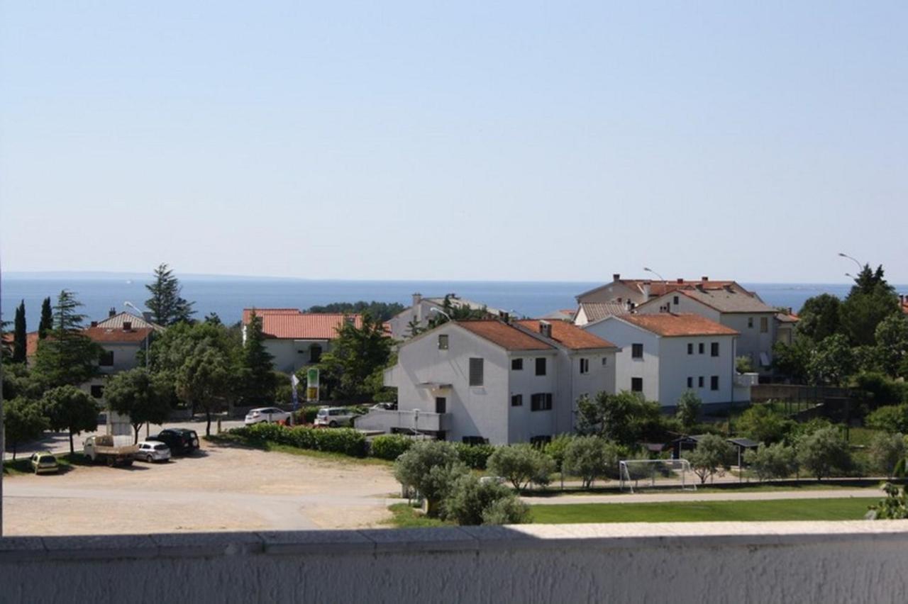 Apartments Nada Krk Island Exteriör bild